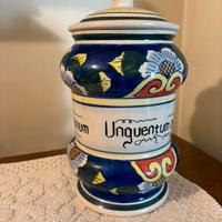 Vaso da farmacia in maiolica “Unguentum”