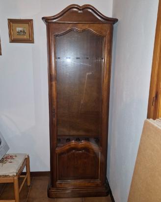 Fuciliera in legno massello con anta in vetro