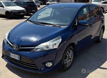 TOYOTA Verso 1.6 Active