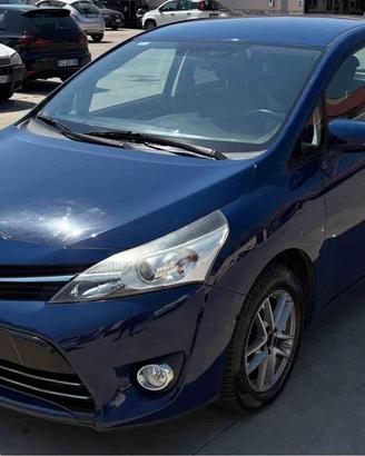 TOYOTA Verso 1.6 Active