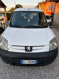 Peugeot Partner 2.0 HDI 90Cv(66Khw)