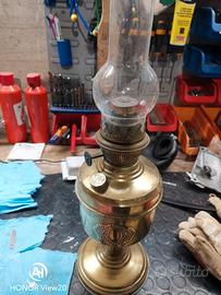 lampada a petrolio 
