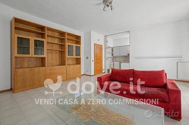 Appartamento di 70 m² con 2 locali e posto auto a 