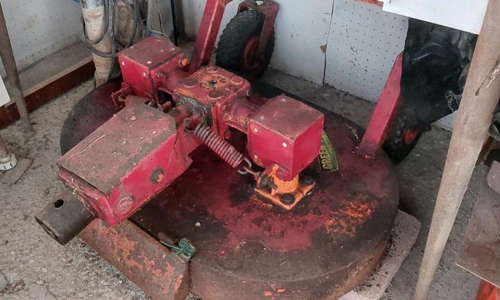 Motocoltivatore con fresa e trinciaerba VALPADANA