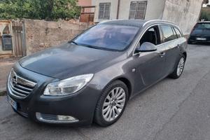 OPEL Insignia - 2011