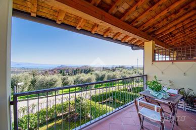 2 LOCALI A PUEGNAGO SUL GARDA