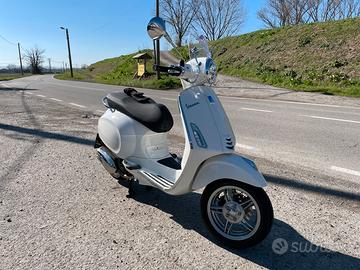 Piaggio Vespa 150 Primavera anno 2025 EU5+