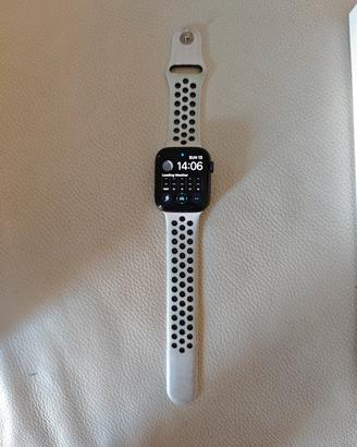apple watch se 44 mm
