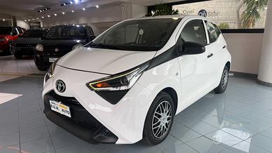 Toyota Aygo II 2018 5p 1.0 x-business 72cv KM 6519