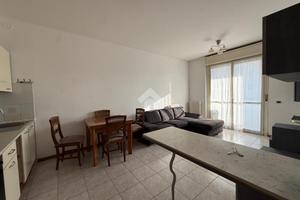 2 LOCALI A REGGIO NELL'EMILIA