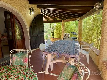 Villetta indipendente a 400 m spiaggia, posto auto