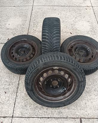 Pneumatici invernali Hankook 185/60 R14 con cer