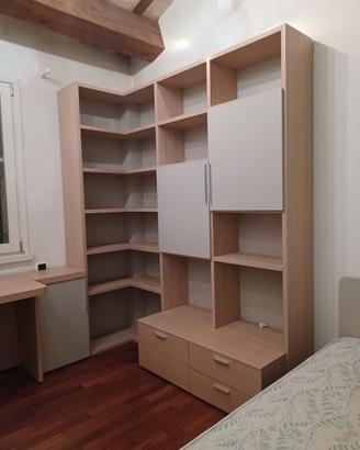 Mobile libreria con angolo e mobiletto