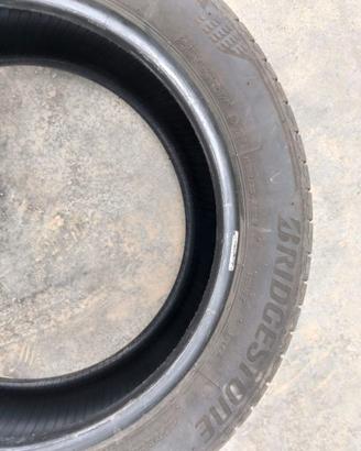 Pneumatici Est. Bridgestone TuranzaT005 215/55 94v