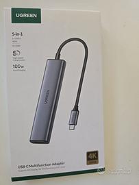 Hub Ugreen USB-C  + Hamlet multipresa USB