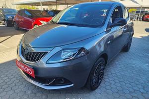 Lancia Ypsilon 1.0 FireFly 70cv S&S Hybrid GOLD