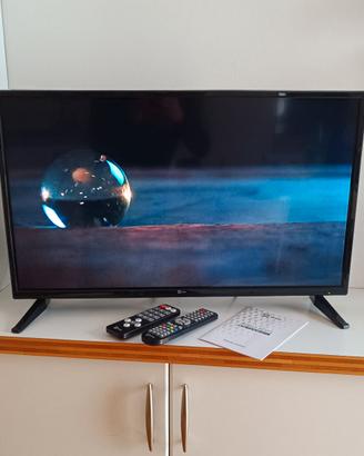 TV Telesystem 32"