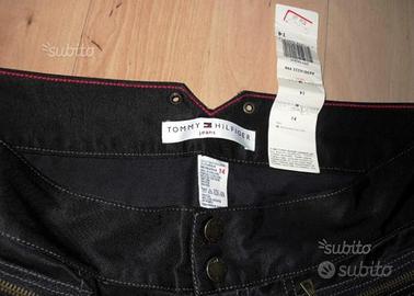 Tommy Hilfiger pantaloni