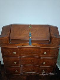 Ribaltina in legno restaurata 