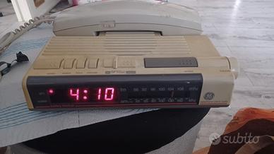 radio sveglia con telefono