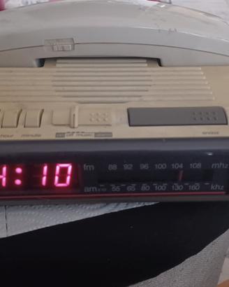 radio sveglia con telefono