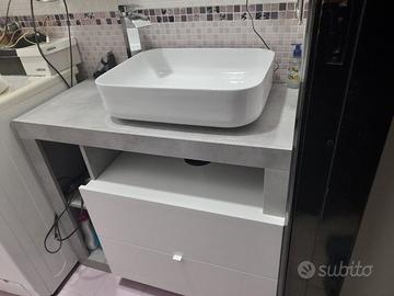 mobile bagno