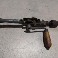 Trapano a mano 10 euro