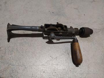 Trapano a mano 10 euro