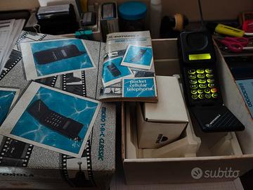 CELLULARE MOTOROLA MICRO TAC CLASSIC