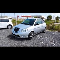 Lancia Y 1.3 Multijet Momo design 