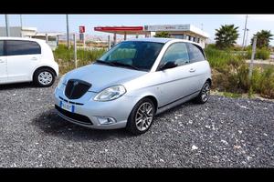 Lancia Y 1.3 Multijet Momo design 