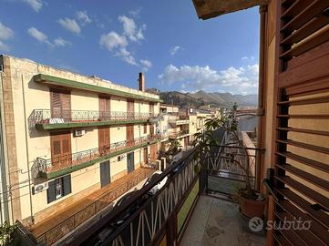 4 LOCALI A PALERMO