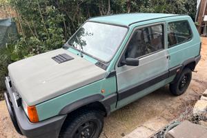 Fiat Panda 4x4 Fire 141 1Serie Rialzata restaurata