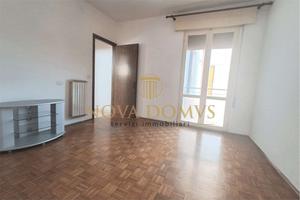 Appartamento in centro con 2 camere, studio e ambi