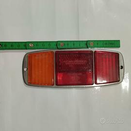 Coppia Plastiche fanali posteriori per moto Guzzi