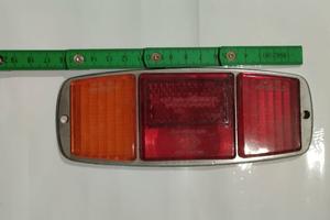 Coppia Plastiche fanali posteriori per moto Guzzi