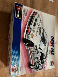 Bburago 1:24 BMW E36 M3 perfetta