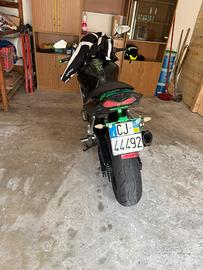 Kawasaki z750 anno 2004