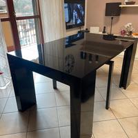 Tavolo consolle allungabile