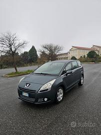 Peugeot 5008 7 POSTI 1.6 HDi 110CV