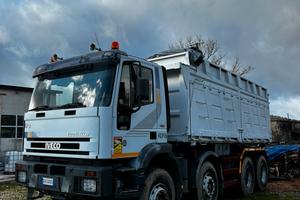 Iveco eurotrakker 4 assi