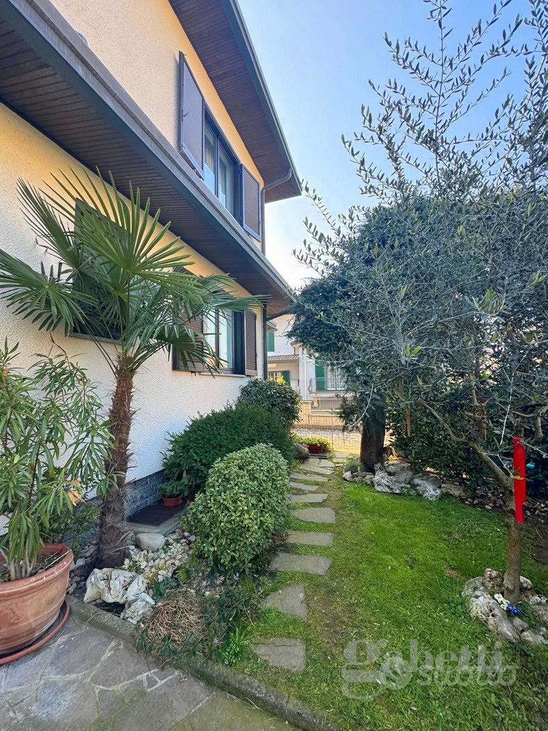 House in Gallarate, Arnate - Vista 6
