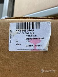 Faro posteriore DX nuovo originale Audi 4K5945076A