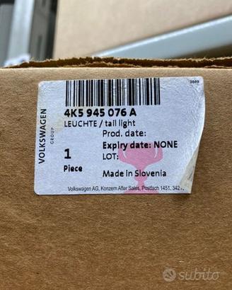 Faro posteriore DX nuovo originale Audi 4K5945076A