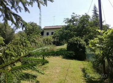 Villa sulle colline tortonesi