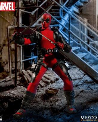 Mezco Toyz: Deadpool One:12 Collective
