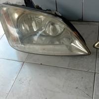 fanali completi Ford c max 2006