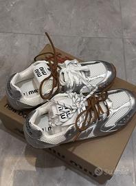 Scarpe casual da donna con punta tonda Argento