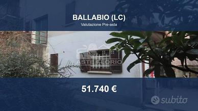 Immobile in asta di 78 m² con box auto doppio a Ba