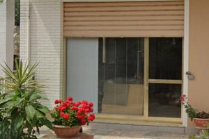 Locale commerciale di 60 mq con corte esclusiva